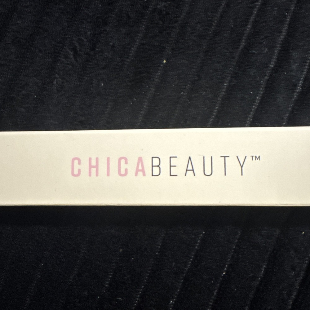 Chica Beauty MIRAME Matte Black Liquid Eyeliner‎ Smooth Glide No Smudge NIB
